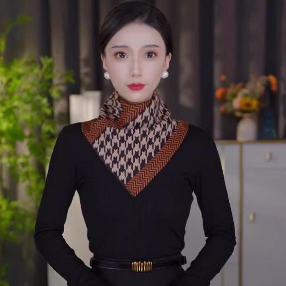 2025 Women's Versatile Silk Triangle Scarf: Warm Double-Sided Snood & Neck Warmer for Autumn/Winter