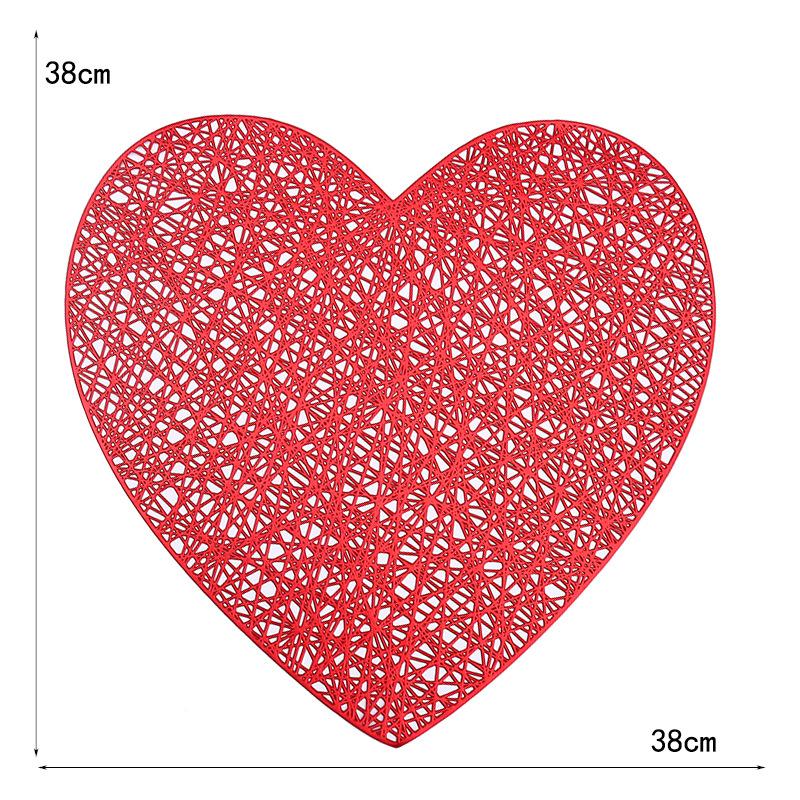 Valentine's Day romantic heart-shaped PVC placemat creative heart-shaped high-end light luxury restaurant thermal insulation pad waterproof pad