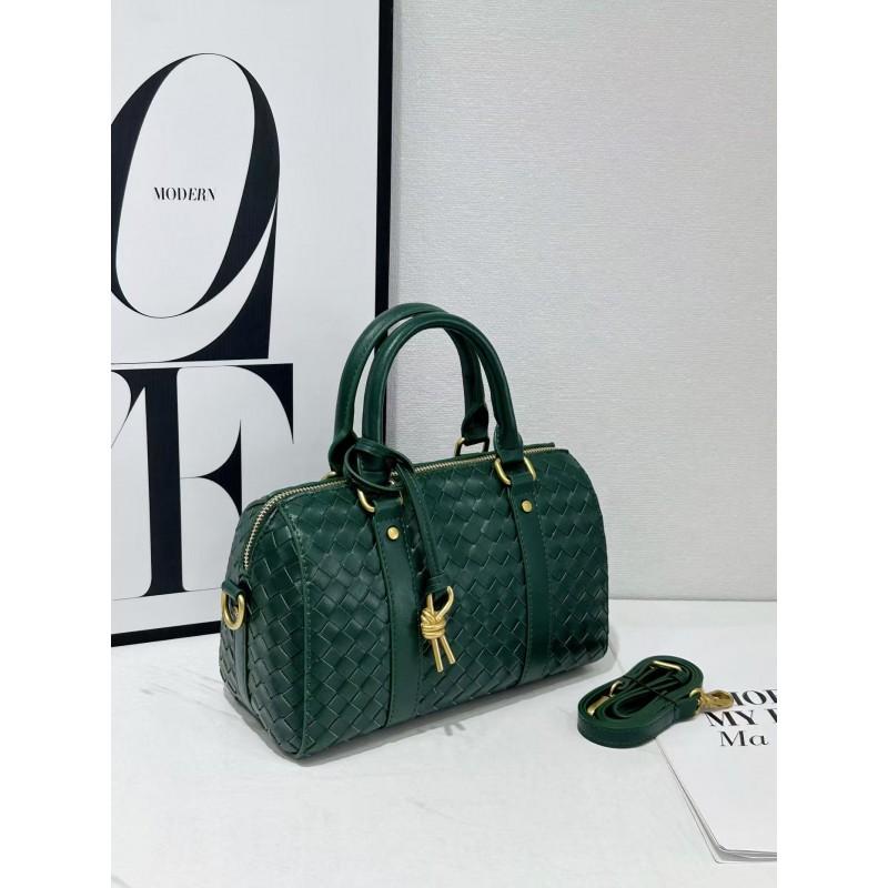 Woven Quilted Leather Tote Bag Women Soft Structured Shoulder Crossbody With Zip Interior Pockets