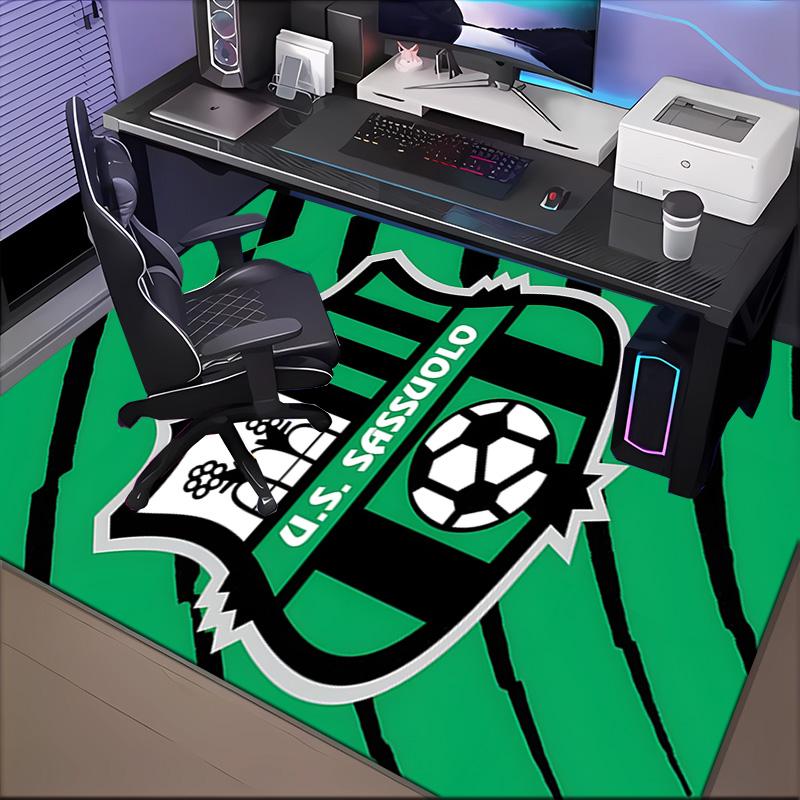 Sass-uolo Football Crest Rug for Living Room, Game Rooms, Office, Bedroom, Office Floor Mat Playful Design, fan gifts Christmas decor