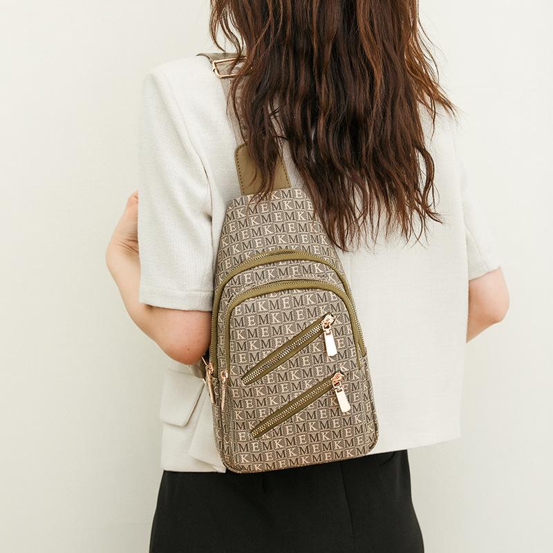 Нагрудная сумка Женская сумка через плечо Дорожная сумка на одно плечо из мягкой кожи