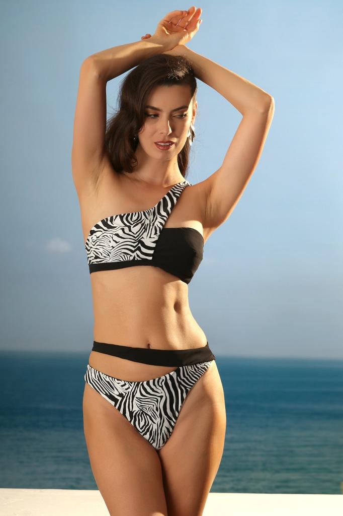 Купальник с уплотнённой чашкой, плавки слип Prelude (73970)