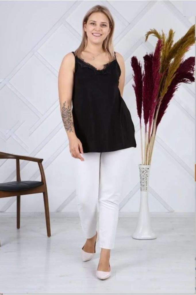 Женская блузка большого размера Блузка больших размеров на бретелях