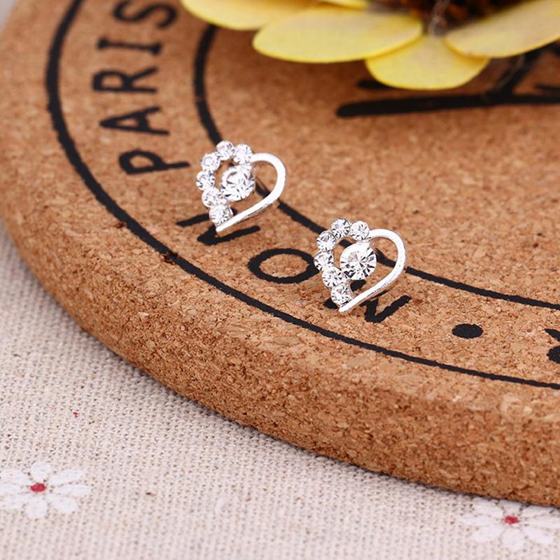 Серьги-гвоздики Anting из корейского серебра, блестящие женские серьги-гвоздики в форме сердца, ювелирные изделия в подарок