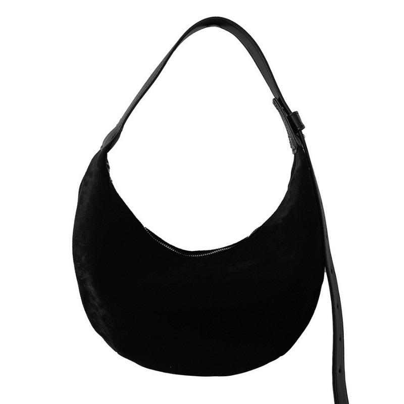 Замшевая сумка осенняя женская нишевая ручная сумка-пельмень плюшевая модная простая новая сумка через плечо женская