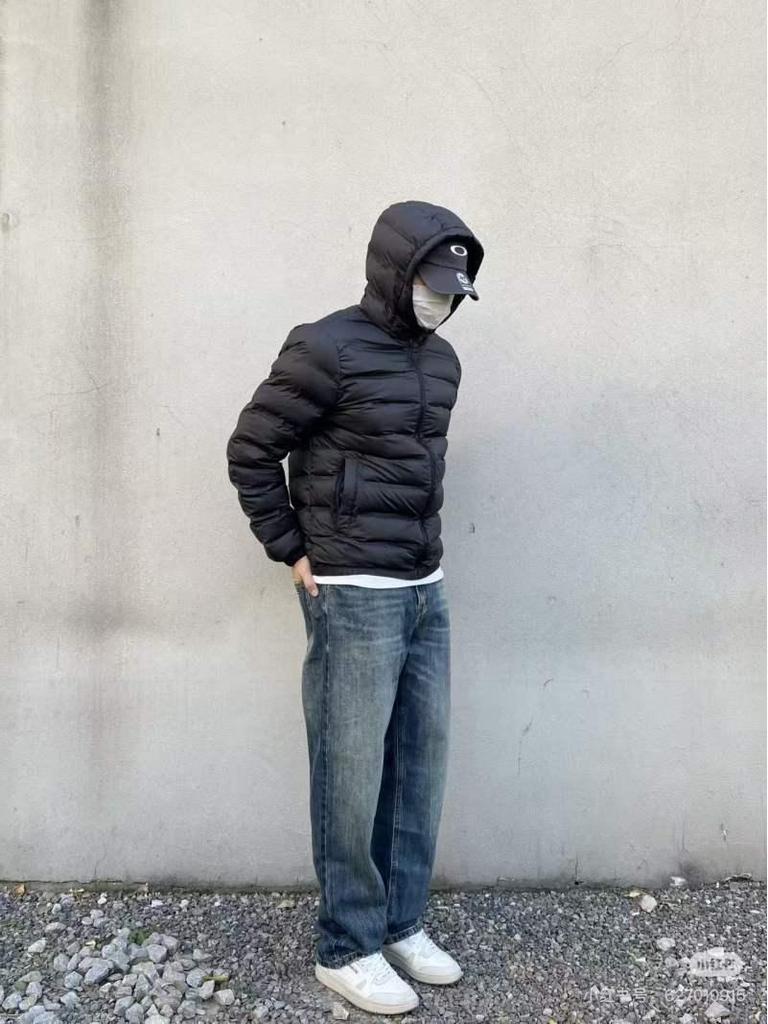 Модная мужская легкая белая куртка с капюшоном на утином пуху 2025: Универсальная, теплая, повседневная зимняя одежда