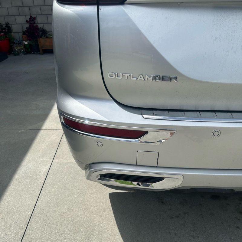 Для Mitsubishi Outlander 2024 ABS Глянцевый Черный Рамка Заднего Противотуманного Фонаря Накладка Декоративная Полоса на Задний Бампер Автоаксессуары