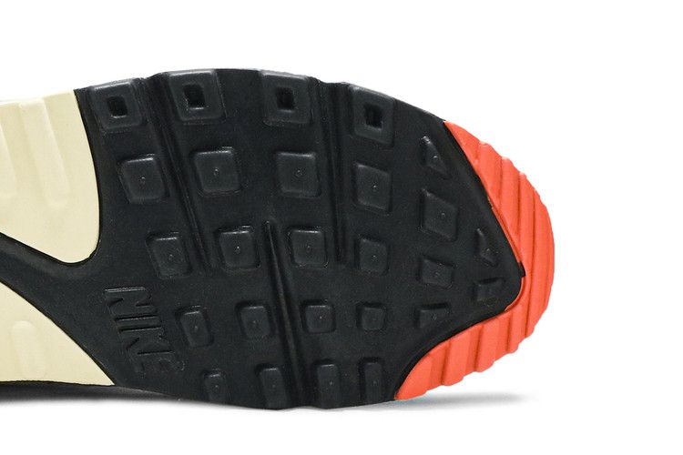 Nike Air Max 90 Trail Командное золото