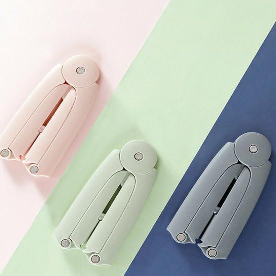 Clothes Hanger Durable Foldable Travel Hanger Space-Saving Windproof Non-Slip Drying Rack for Home Hotel