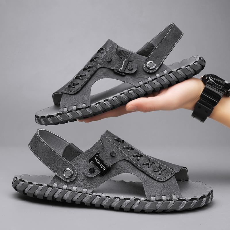 Fashion Classic Outdoor Men Sandals Handmade Leather Summer Flats Casual Lightweight Man Beach Shoes Quick Dry Wading Aqua Shoes Sandals