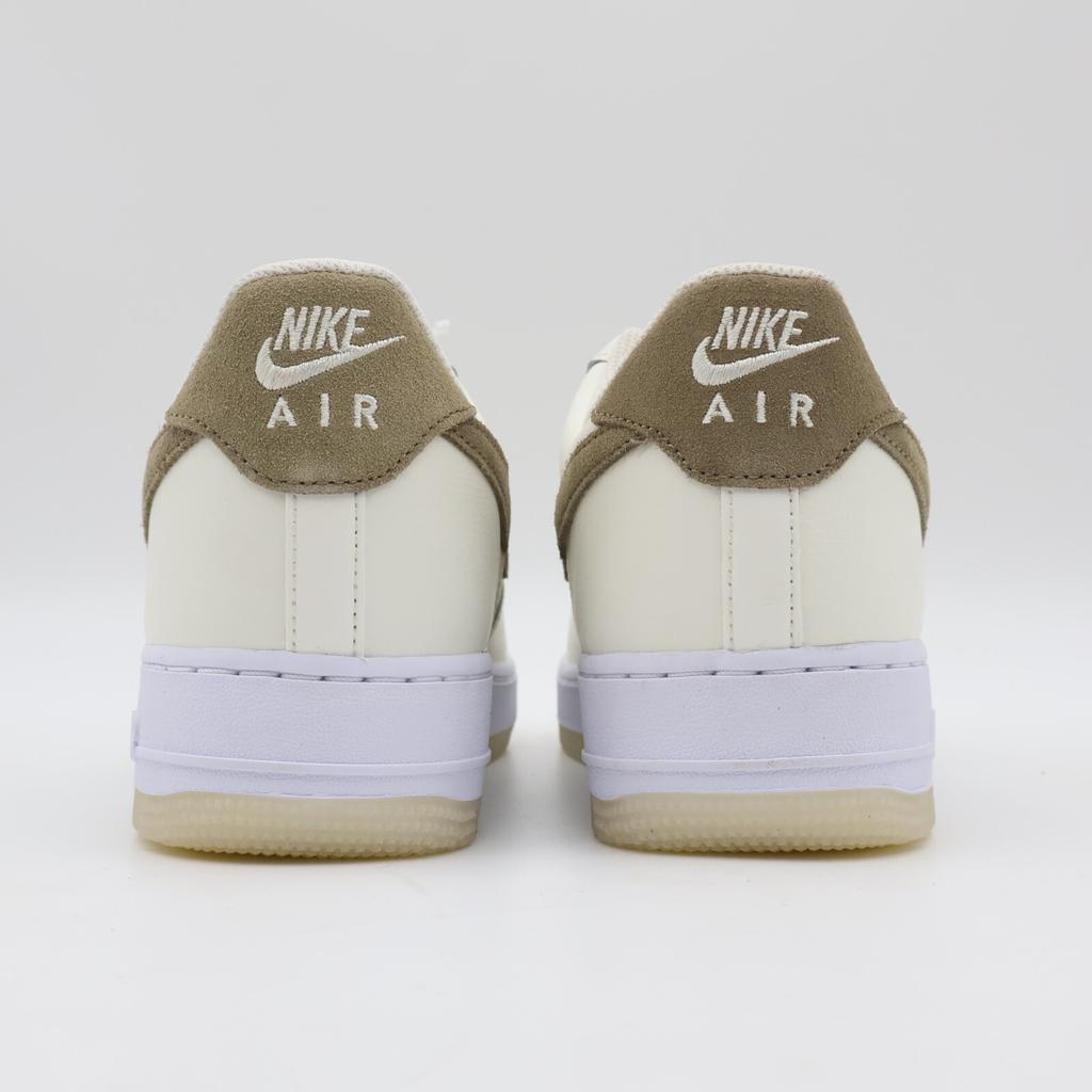 FN5832-101 Nike Air Force 1 '07 LV8 Парусный Хаки Кокосовое Молоко Белый (Мужской)