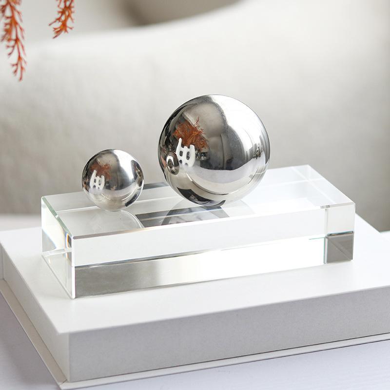 Minimalist Metal Ball Home Crafts Villa Sample Room Study Living Room Modern Light Luxury Soft Decoration Ornaments