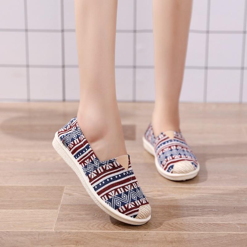 22 женские туфли повседневная мода парусиновые туфли с плоским дном дышащие старые пекинские тканевые туфли женская обувь материнская обувь низкие производители