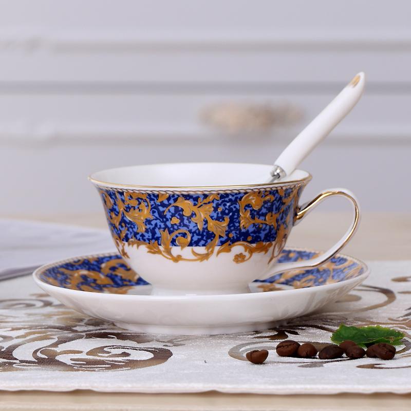 Чайная чашка из костяного фарфора, набор блюдец и ложек, элегантная керамическая чашка для чая, 200 мл, британская фарфоровая кофейная чашка, дропшиппинг