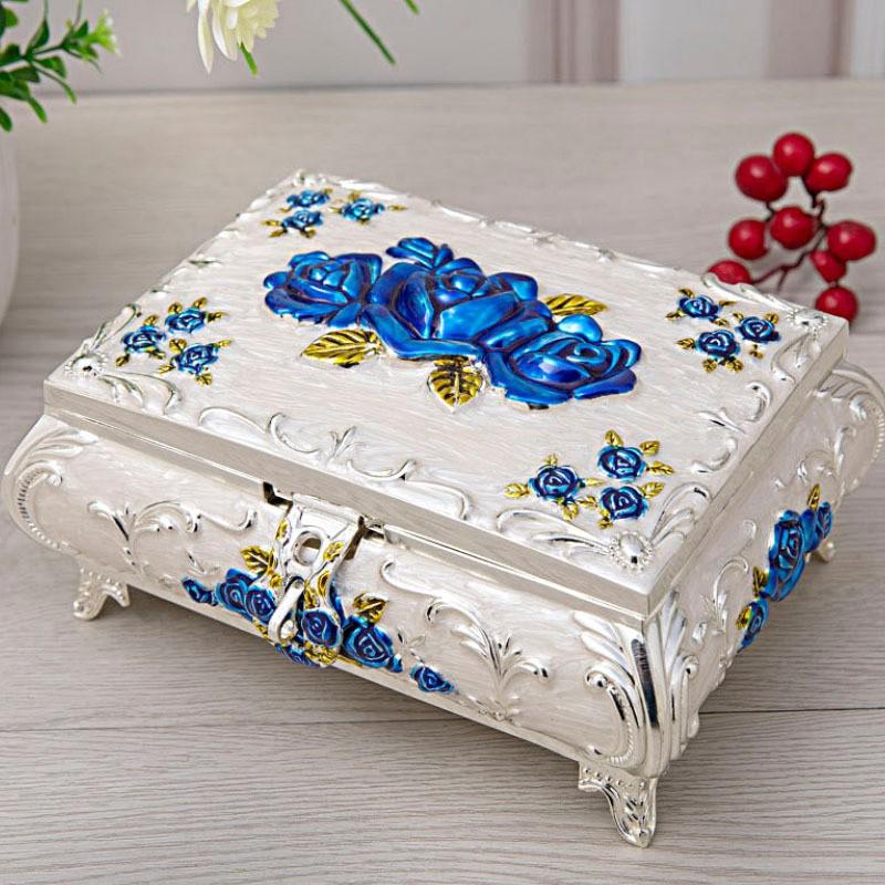 Large Metal Jewelry Box With Floral Design Nordic Style Ring Earring Organizer Anti-Tarnish Desktop Storage