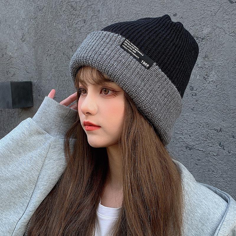 Hat Female autumn and winter trendy versatile knitted hat small face retro warm Internet celebrity wool hat