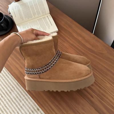 Меховые интегрированные этнические зимние сапоги женские 2025 зимние новые на толстой подошве можно носить двумя способами нескользящие полусапоги женские