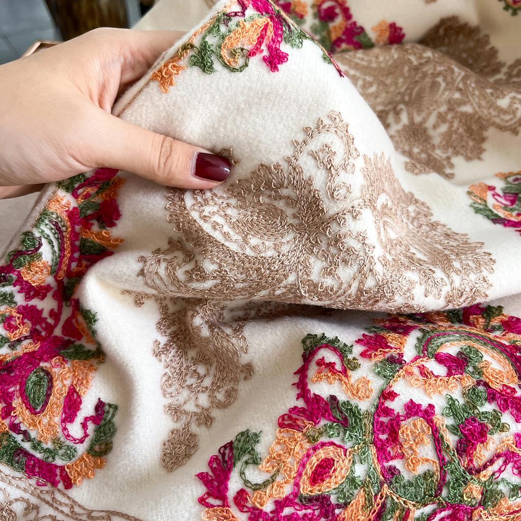 Winter Warm Cashmere Scarf for Women Embroidery Pashmina Blanket Thick Shawl Wrap Neckerchief Fashion Bufanda Echarpe Poncho