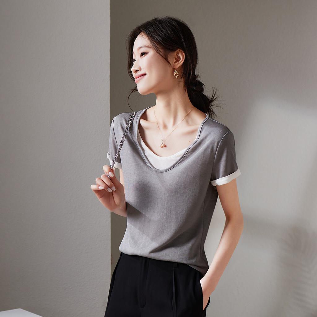 Color blocking fake two round neck short sleeved t-shirt for women in summer 2026, versatile and slimming casual top