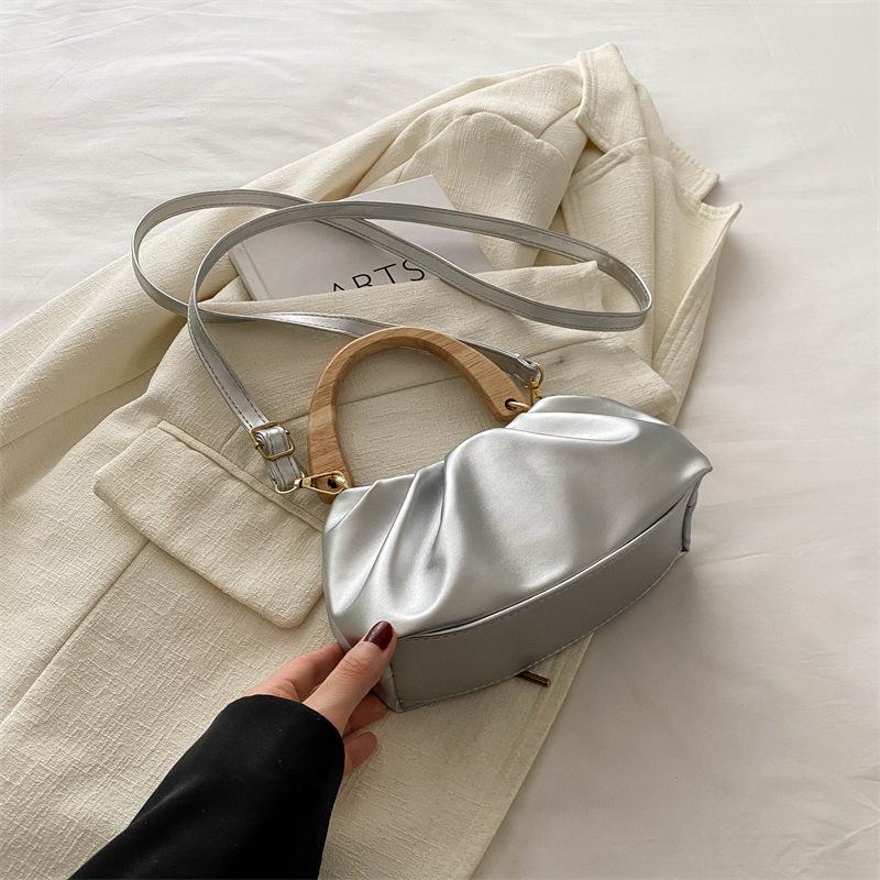 Niche Design плиссированная сумка для женщин, новая универсальная сумка через плечо, модная сумка, повседневная сумка Cloud