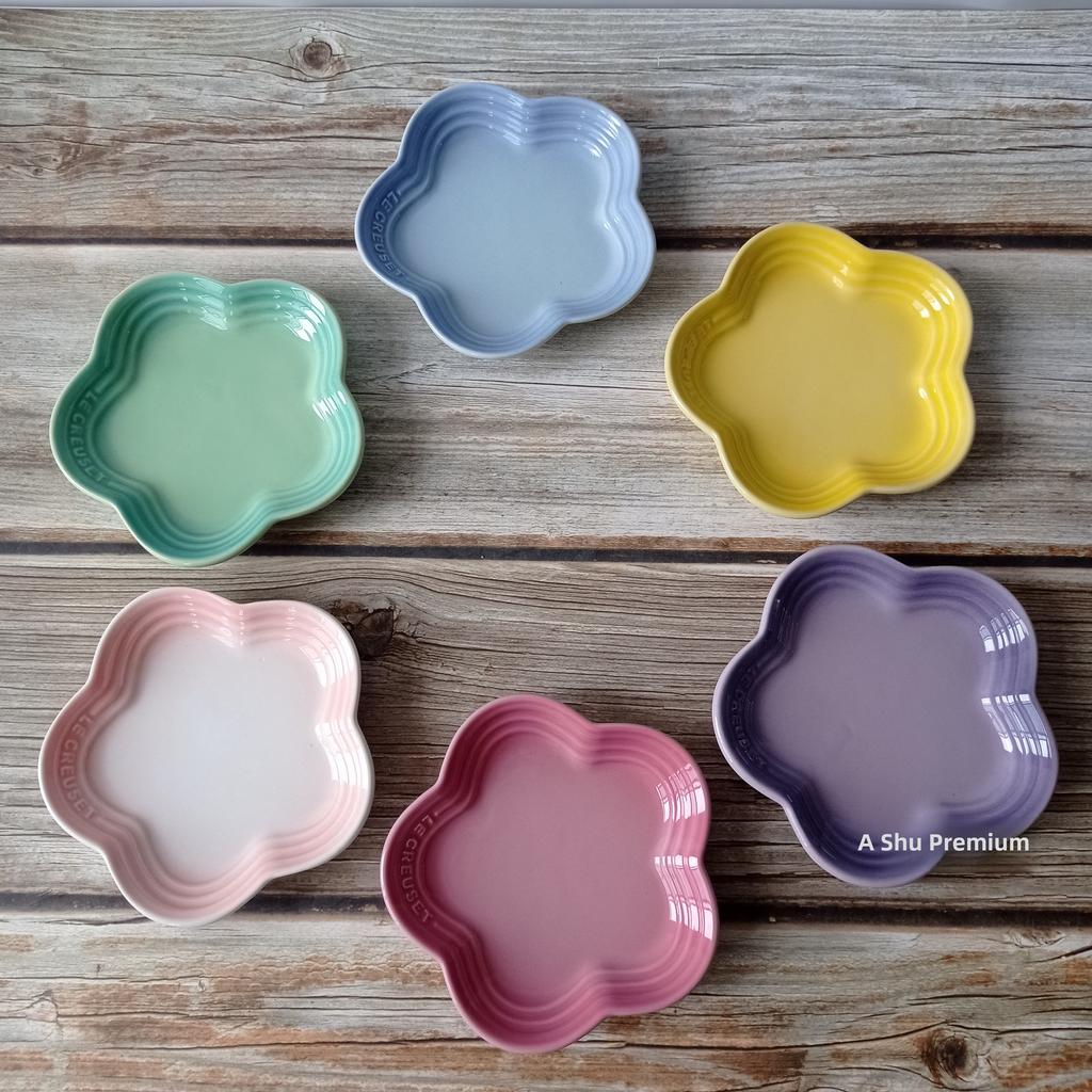 Le Creuset Cool Color Сливовый Цвет Форма Цветка Сливовицы Соусник Керамика Подглазурь Обеденная Тарелка Французский Стиль Универсальное Использование Посудомоеч...