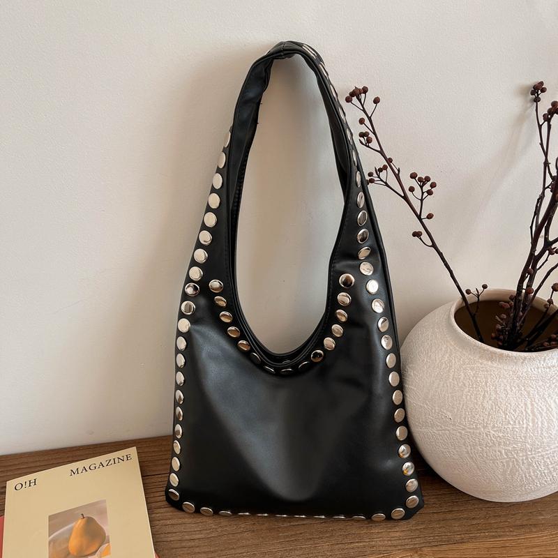 Large Capacity Soft Shoulder Bags Edgy Silver Studded Faux Leather Hobo Bag Youth Punk Style Handbag for Casual Outfits
