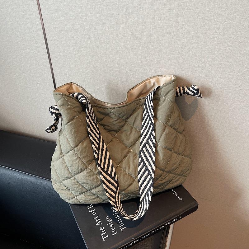 2025 осень новая модная большая вместительная сумка через плечо, ромбовидная клетка, сумка-хлебница, женская повседневная универсальная сумка-тоут