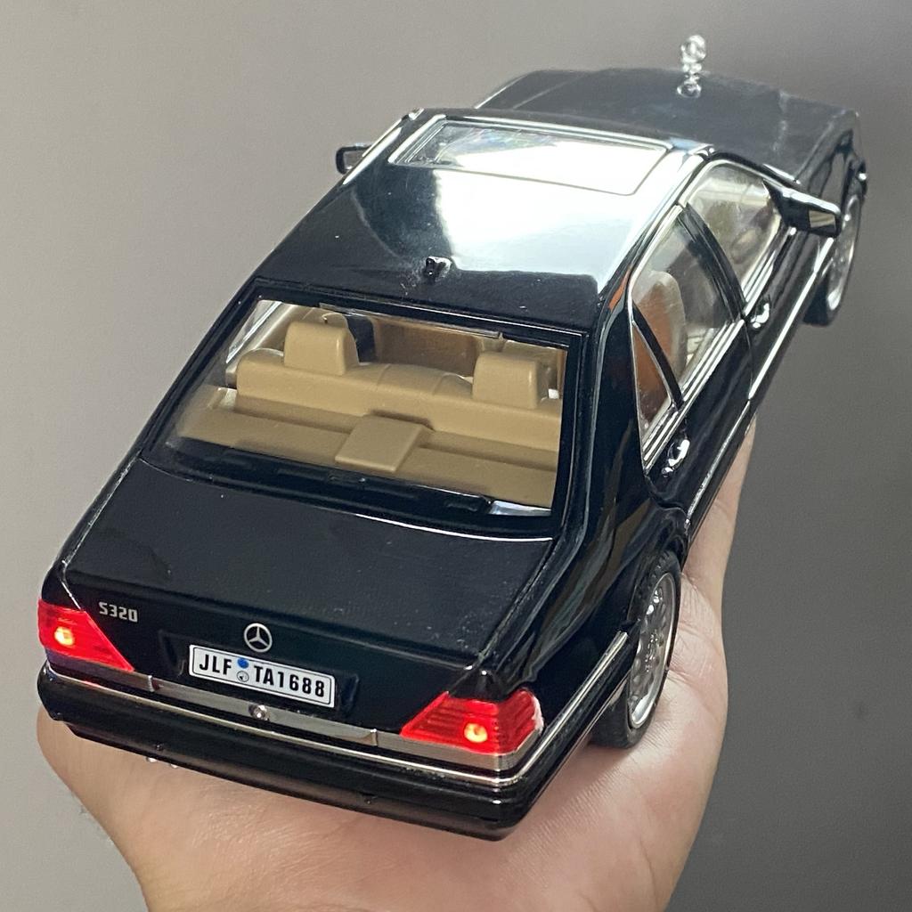 DZECY1 1:24 Mercedes Benz S W140 320SEL luxury cars Alloy Metal Diecast Model Car Sound And Light Pull Back Birthday Present For Child