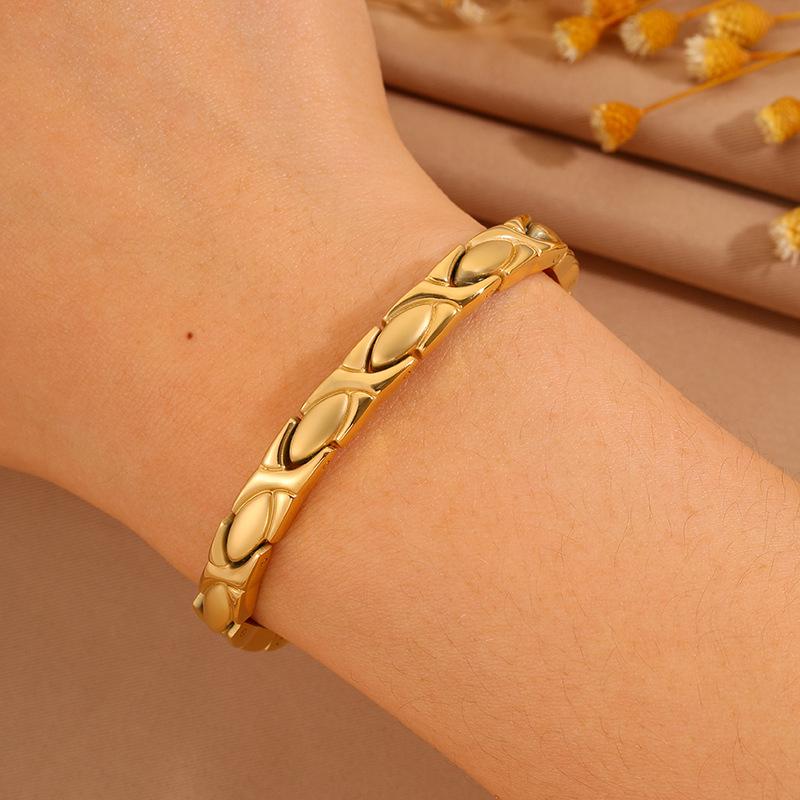 Женский универсальный браслет-часы из нержавеющей стали с магнитным замком с покрытием из 18-каратного золота