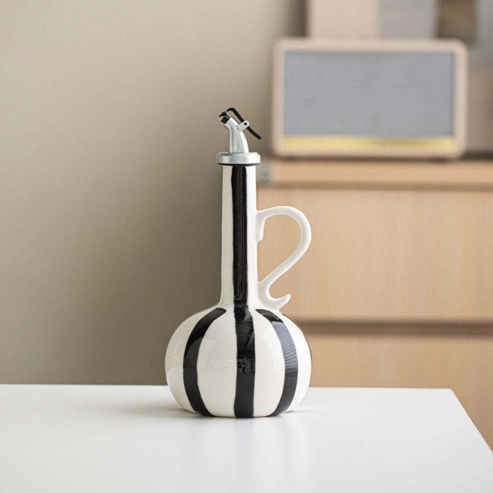 Nordic Style Ceramic Oil Bottle Hand-drawn Stripes Olive Oil Jug Cooking Equipment
