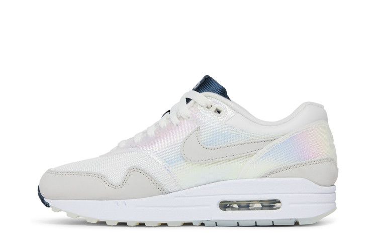 Женские кроссовки Nike Air Max 1 AMD La Ville Lumière (Женский) Summit White/Light Bone-Light Smoke Grey
