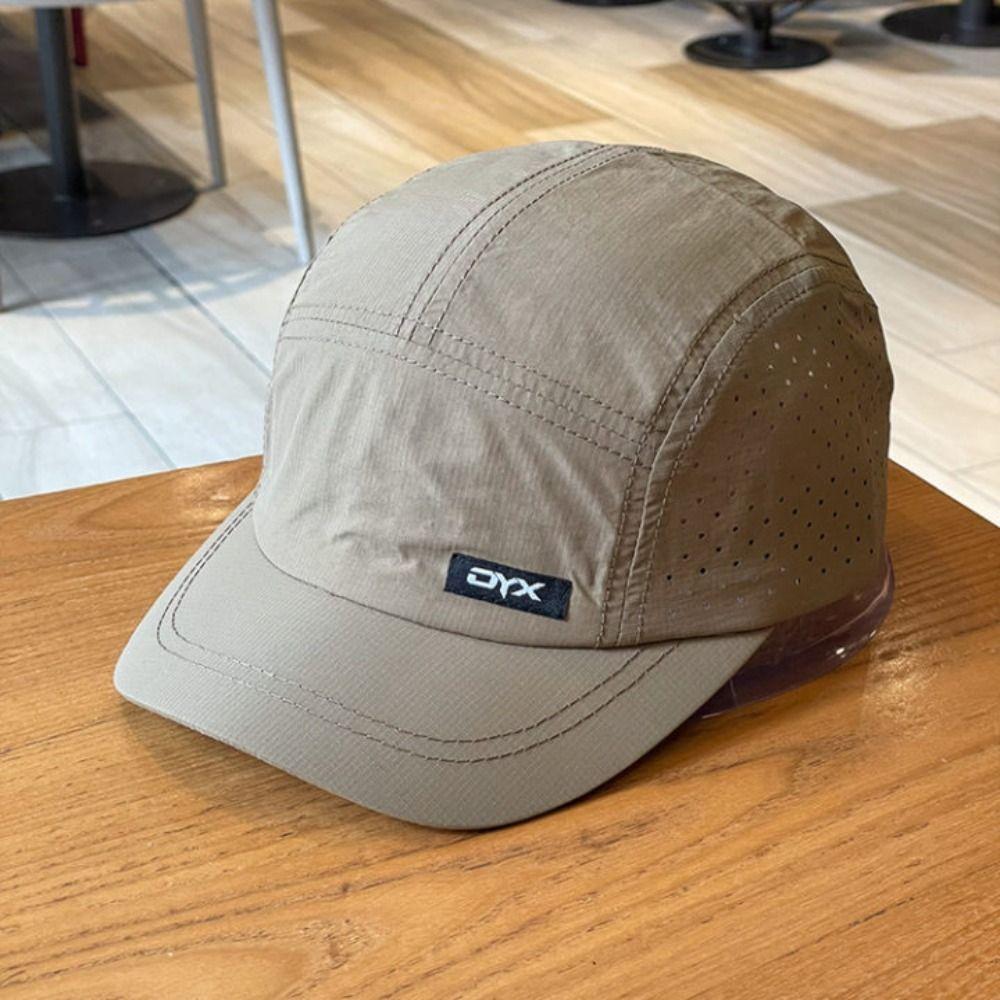 Ultra-thin Mens Mesh Hat Sunshade Quick-drying Dad Hat Fashion Short Brim Baseball Cap Summer