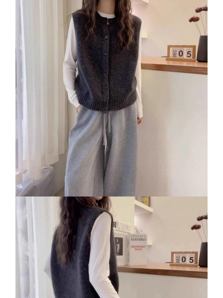 Korean Chic Grey Sleeveless Single-Breasted Knitted Vest for Women