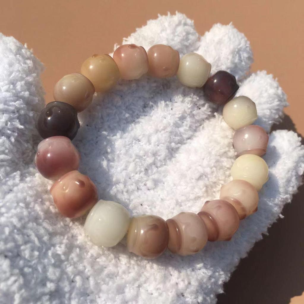 Finely Carved Cat Paw Peach Wood & Bodhi Root Beaded Bracelet