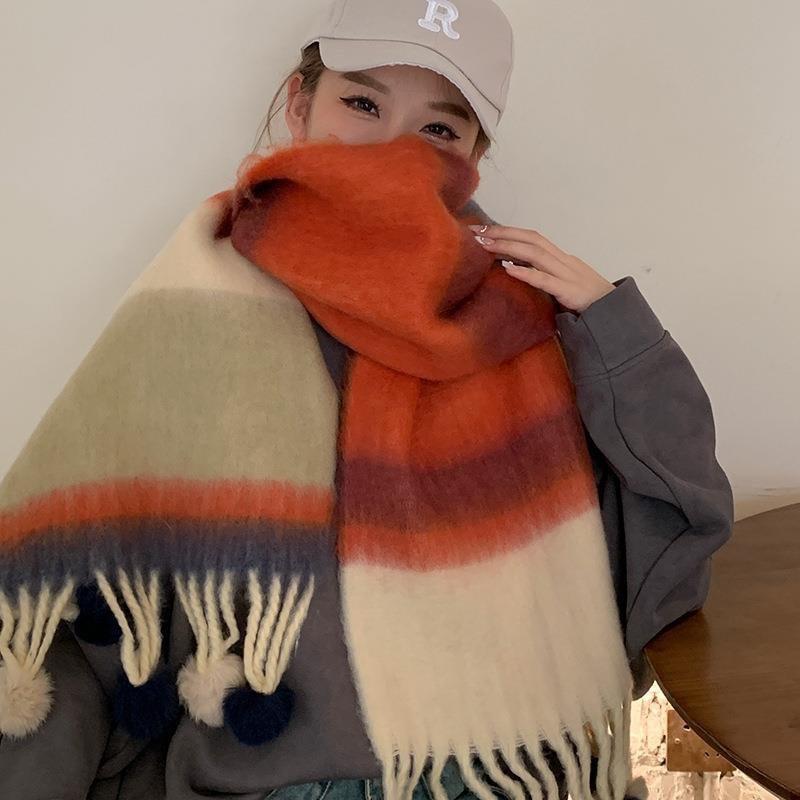Дофаминовый мохеровый студенческий шарф Женский осенне-зимний тренд Радужный полосатый шарф Меховой помпон для тепла