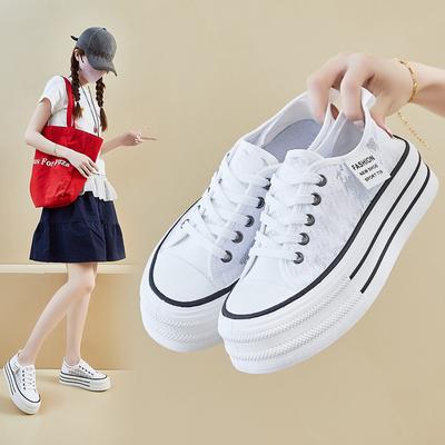 Летние сетчатые белые туфли, новый стиль для студенток, дышащие, увеличивающие рост, повседневные уличные туфли-клэпперы