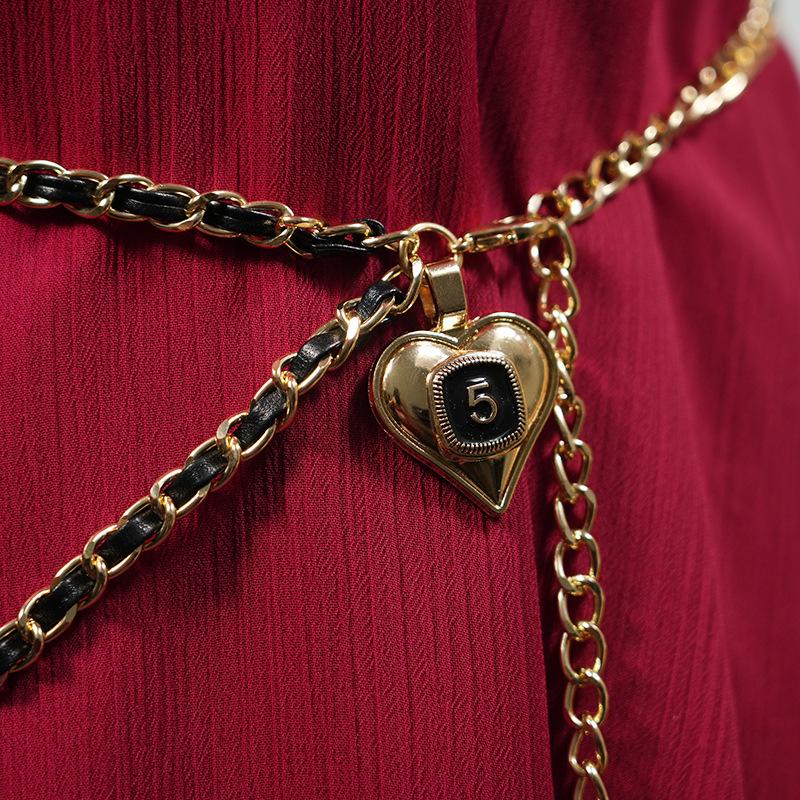 Retro Heart Waist Chain: Women's Fragrance-Style Metal Belt Accessory