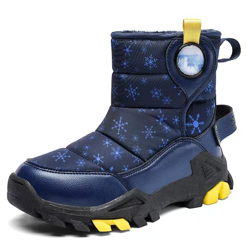 New winter styles of children's snow boots: fleece-lined, thickened, and warm cotton shoes for boys and girls, available in medium and large sizes,