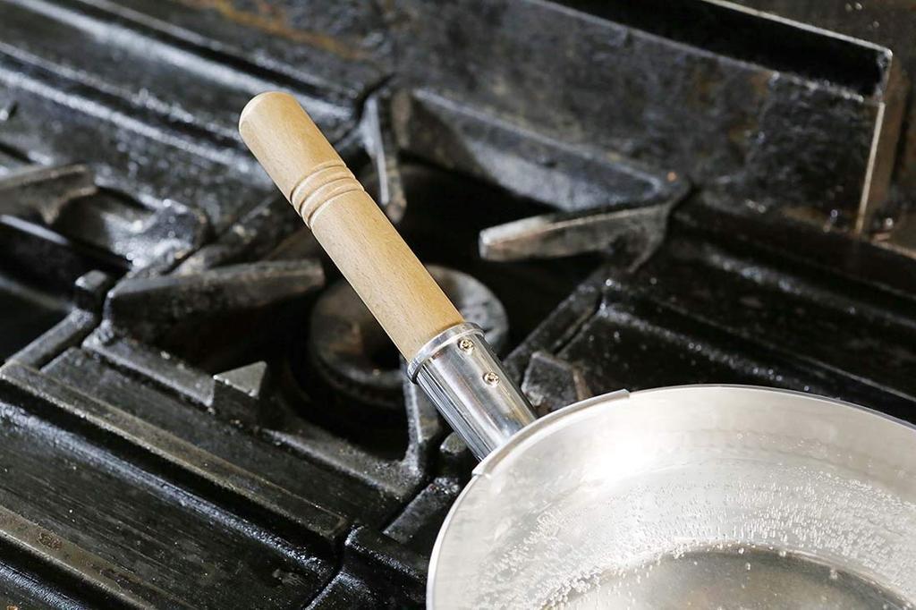 Алюминиевый ковш Юкихира EBM 15 см (Полированная отделка)