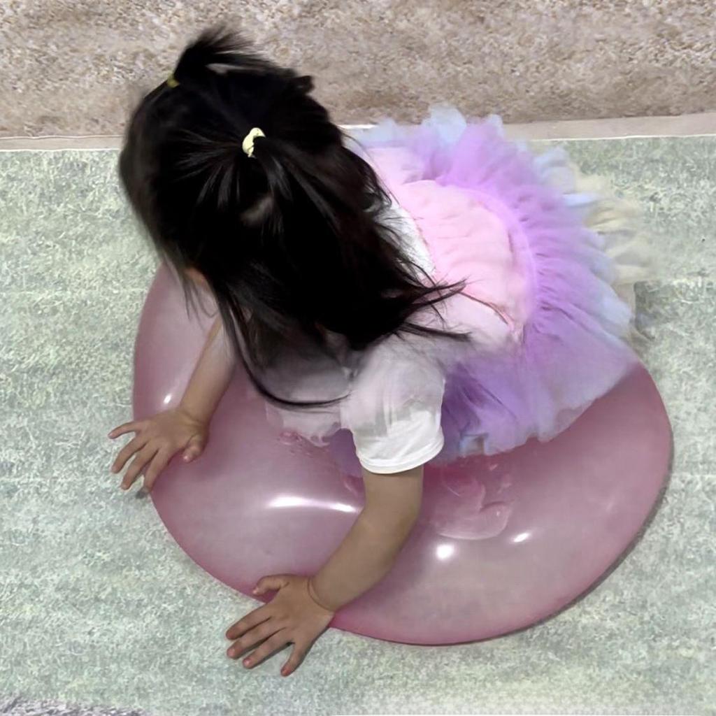 Надувной водный шарик-пузырь - большой прозрачный шарик из термопластичной резины для детей