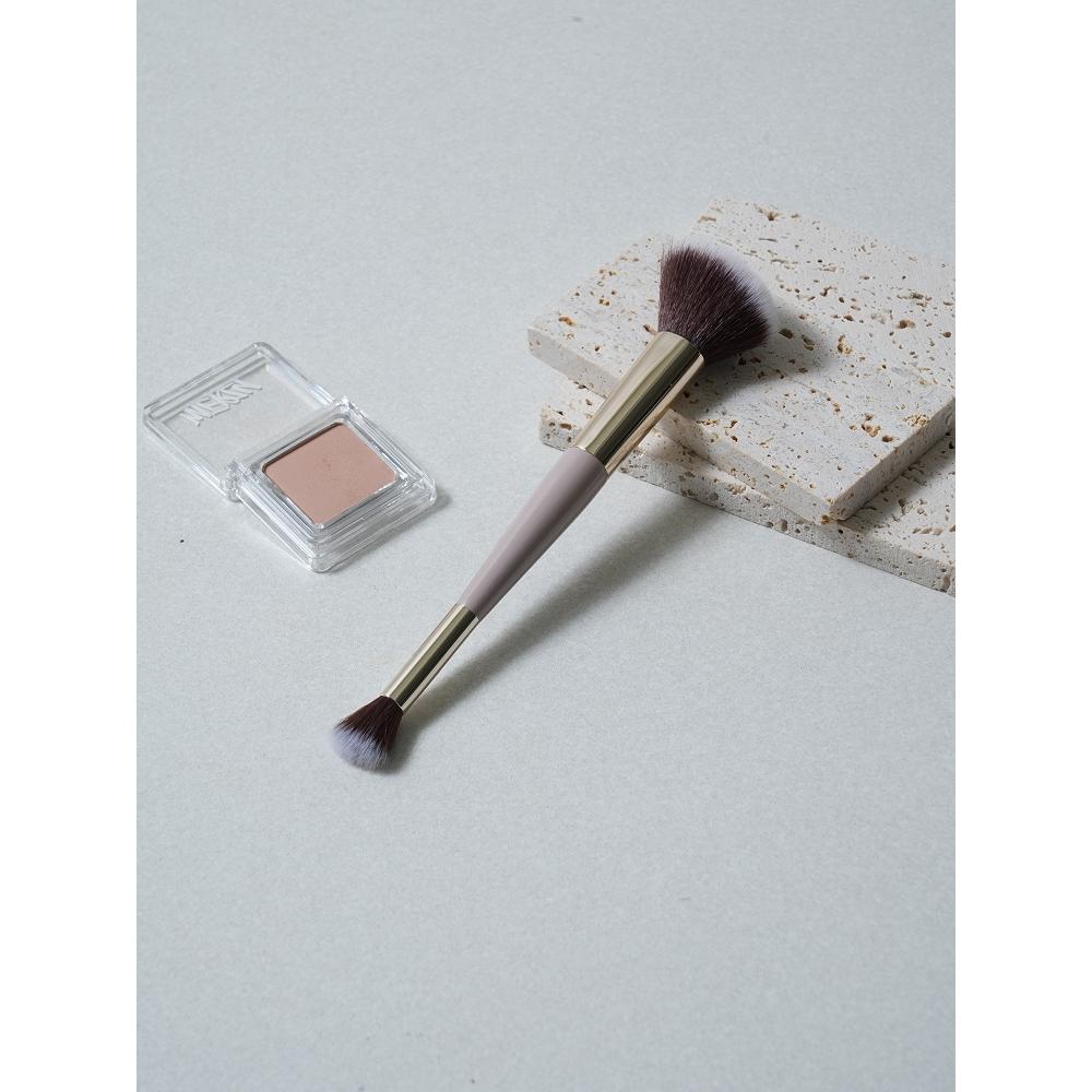 Daiso Contour Dual Brush