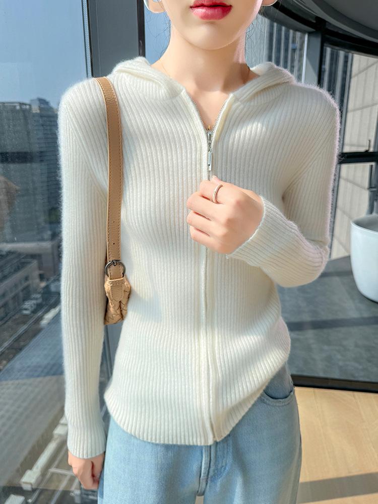 Autumn/Winter 100% Wool Hooded Pullover Sweater: Loose Knit Top Base Layer Hoodie