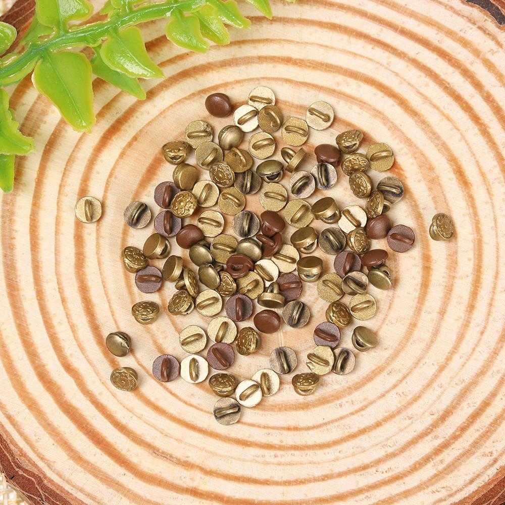 Украшения Dollhoues Миниатюрные мини-пуговицы Металлические пряжки Одежда Швейная пряжка DIY Кукольная одежда