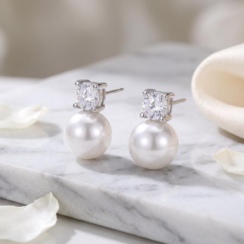 High sense square zircon pearl stud earrings women, simple commuting light luxury earrings Internet celebrity temperament versatile jewelry