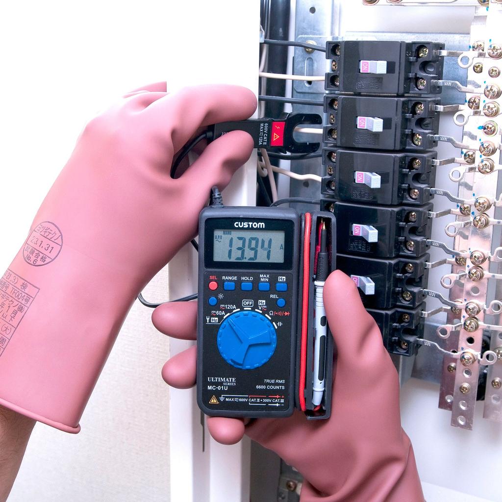 Цифровой мультиметр CUSTOM с зажимом MC-01U