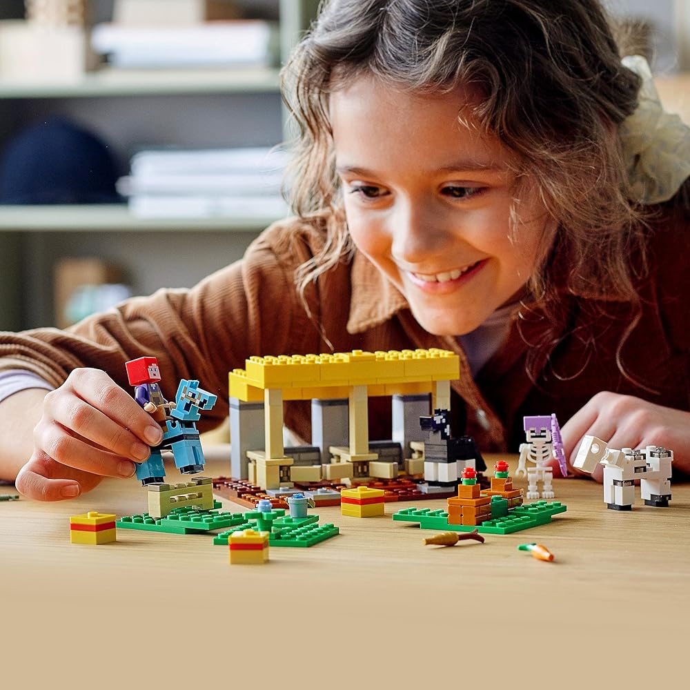 LEGO Minecraft Horse Stable 21171 Building Blocks Toy for Kids Ages 8 and Up