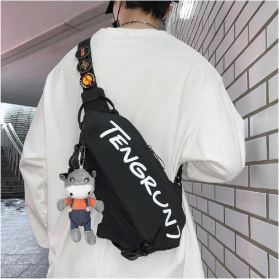 Men'S Bags Fashion Messenger Bags Boys Backpacks Niche Sports And Leisure Bags Women'S Shoulder Bags Personalized Japanese Breast Bags