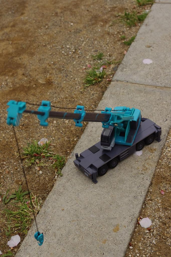 Diapet Scale Kobelco Panther X700 DK-6114 1/64