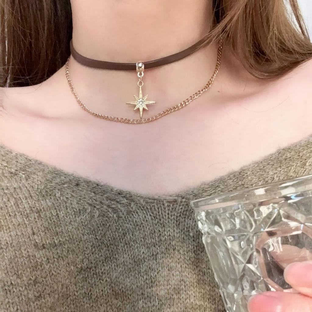 Fashion Sun Star Zircon Necklace For Women Vintage Leather Choker Necklace Double Layered Star Pendant Jewelry Adjustable Chain