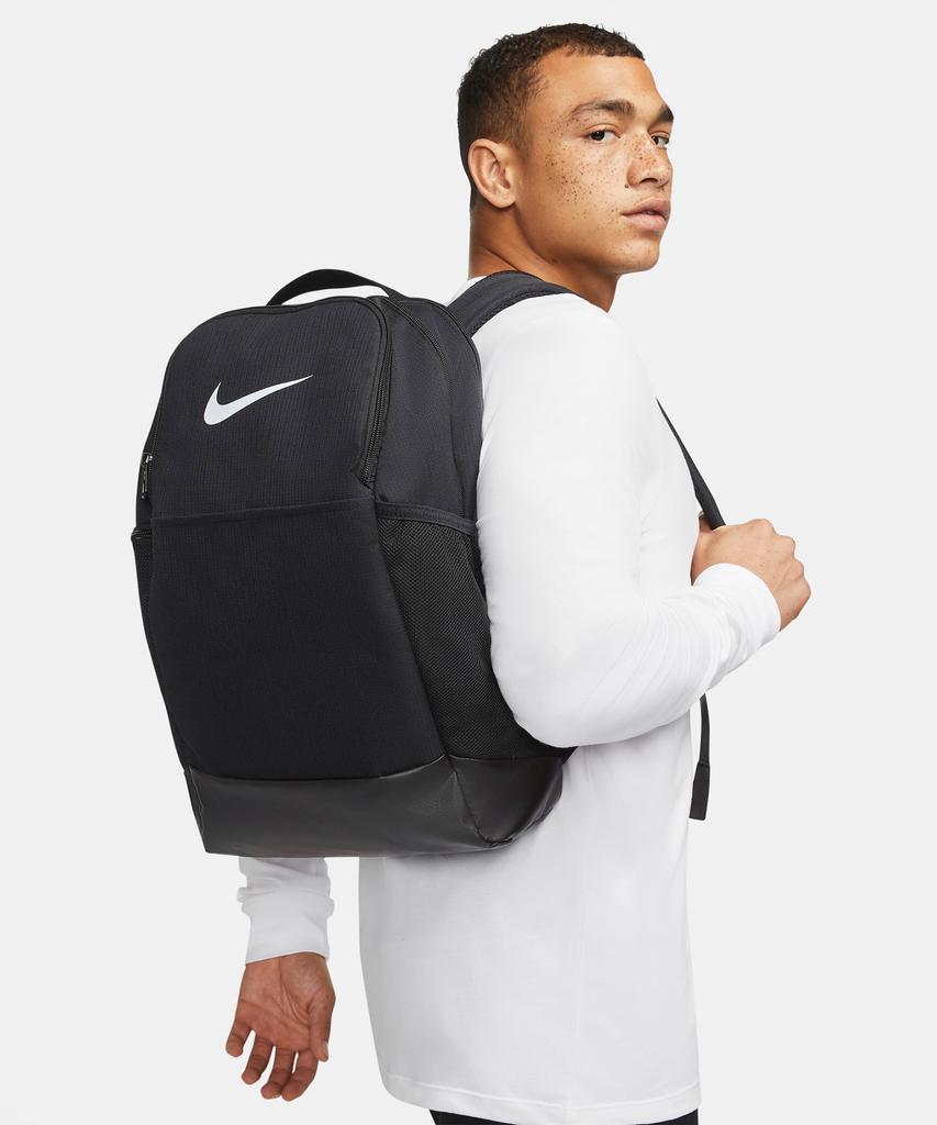 Nike Тренировочный рюкзак Brasilia 9.5 (Средний, 24 л) - черный:Белый / Dh7709-010